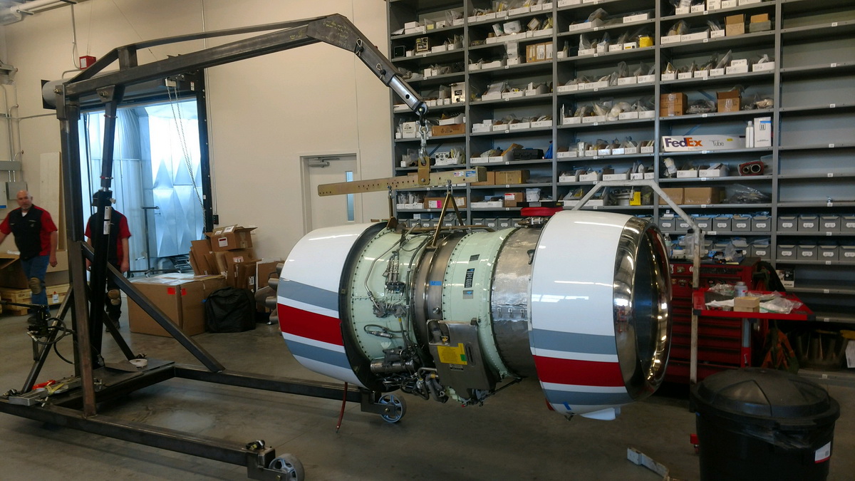 Heavy Duty Hydraulic Jet Engine Crane / Lift / Hoist 425manufacturing