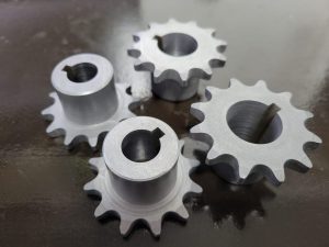 INSTALLED TAPERED KEYWAY AND BORE IN CHAIN SPROCKET