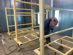 Priming the food industry carts before applying STEEL-IT spray